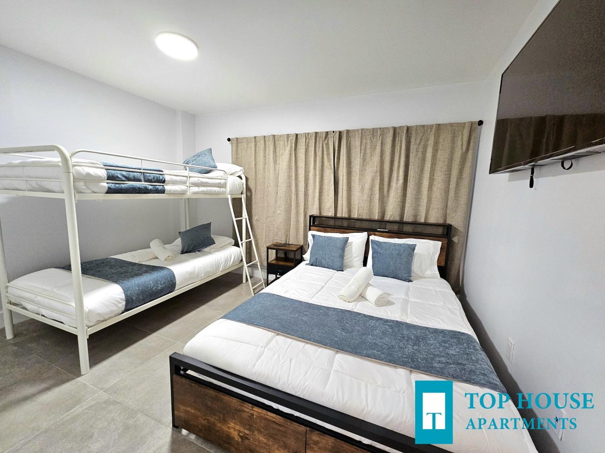 645 Airport House Apartamento *